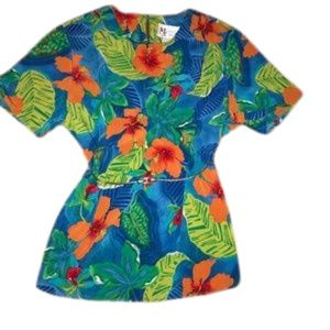 Vintage Maggie Sweet Floral Hawaiian Blouse